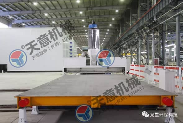 熱烈祝賀天意機械與龍星科技PC構(gòu)件生產(chǎn)線順利交接！