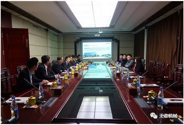 碧桂園集團(tuán)副總裁兼采購中心總經(jīng)理楊麗興一行蒞臨天意參觀考察 碧桂園集團(tuán)副總裁兼采購中心總經(jīng)理楊麗興一行蒞臨天意參觀考察